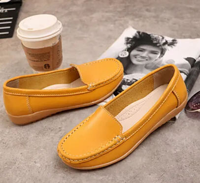 Casual shoe New spring summer women's singles shoes wild flat shoes casual anti-skid Peas shoe doctors nurses shoes soft soles mother SHOE