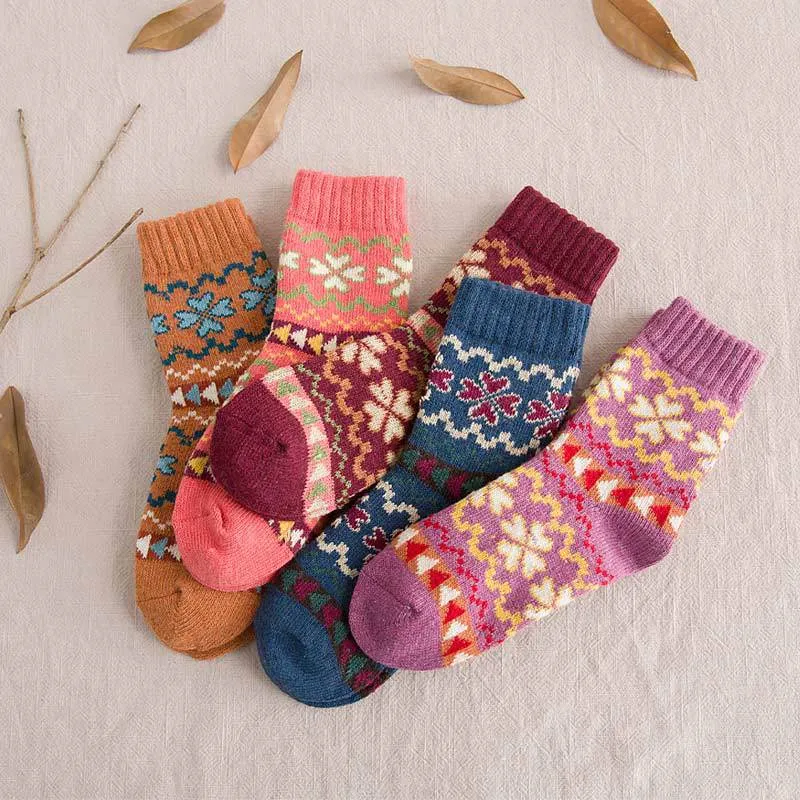 Wełna skarpetki zimowe kobiety ciepłe skarpetki moda kolorowe grube skarpetki damskie dziewczyny wełny casual snowflake sock 5 design bc526