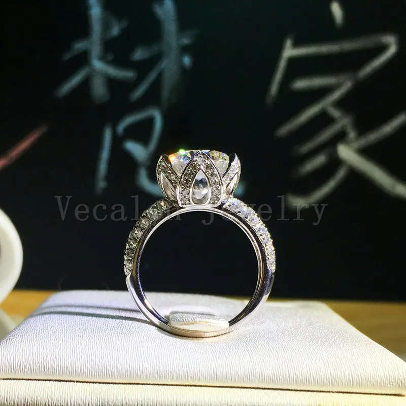 Vecalon 2016 Ny romantisk blomma Kvinnlig ring 3CT Simulerad diamant CZ 925 Sterling Silver Engagement Bröllopsband Ring för kvinnor