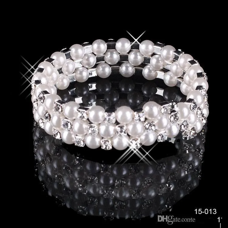 Three Rows Faux Pearls Crystal Bracelets Bridal Accessories Rhinestone Prom Party Dresses Wedding Jewelry Supplies Event Attractive Bracelet