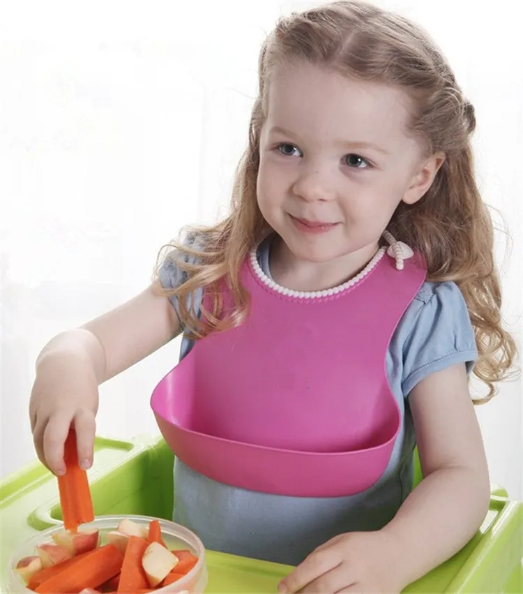 FÁCIL LAVABLE MIGAJA ALIMENTO RECOGEDOR ROLLO 100% SILICONA BABEROS PARA BEBÉ alimentación infantil babero para bebé DIVERTIDO paños para eructar B0609