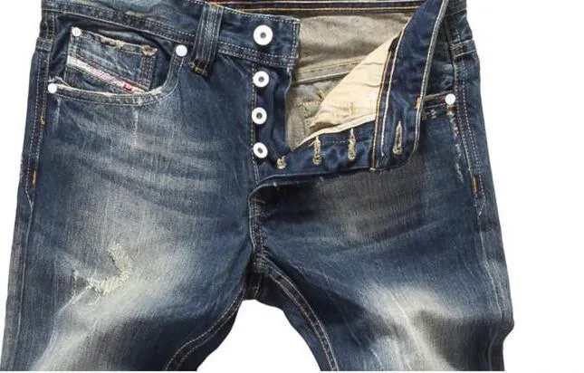 Hög quanlity män blå denim designer hög kvalitet rippade jeans för män klassiska retro mäns jeans263w