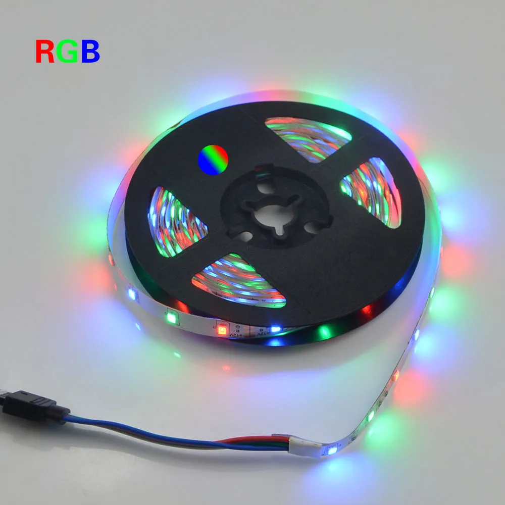 SMD 2835 RGB LED Strip Light 300LEDS / 5M Nyår String Ribbon Lampa mer ljusare än 3528 3014 Lägre pris 5050 5630 TAPE