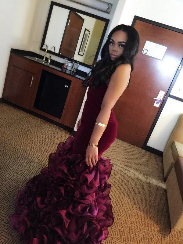 2022 Burgundy Long Mermaid Prom Dresses Rose Floral Flowers Tiered Sweetheart Velvet Plus Size Formal Party Gowns Evening Dress Vestios