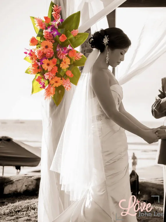 Velo de dos capas para la punta del dedo, Blanco Simple, barato, a la moda, para vestidos de novia, piezas para la cabeza con peine de aleación