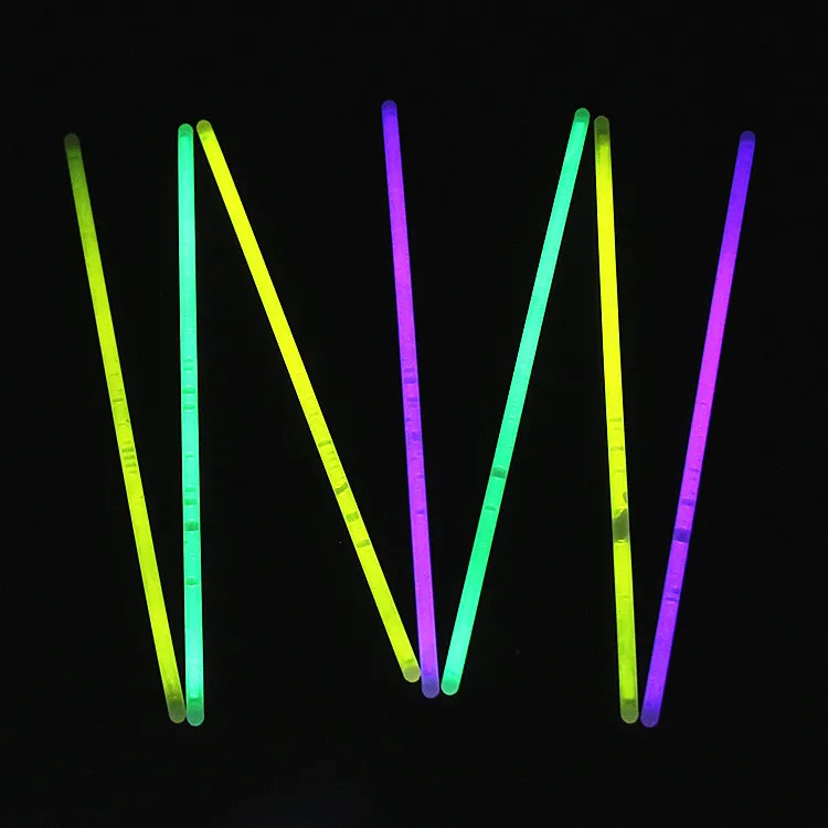 Neue Multi Color Hot Glow Stick Armband Halsketten Neon Party Blinklicht Stick Neuheit Spielzeug IB252