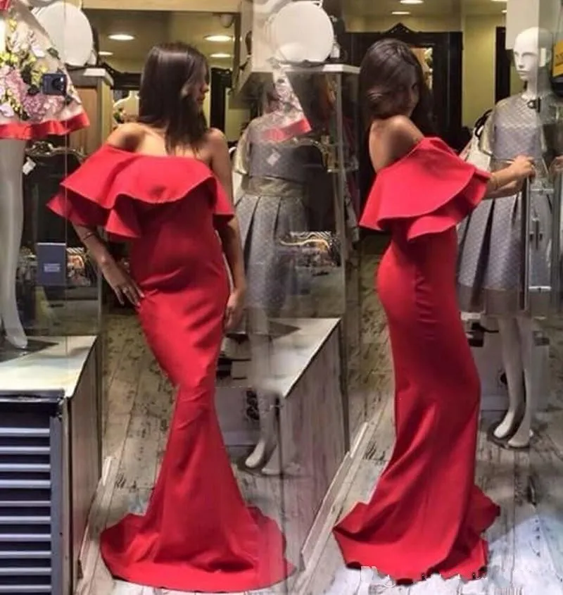 Sexy Red Off Ombro Vestidos de Baile de Cetim Sereia Até O Chão Árabe Vestidos de Noite Sem Encosto Barato Robe De Soiree Mulheres Formais