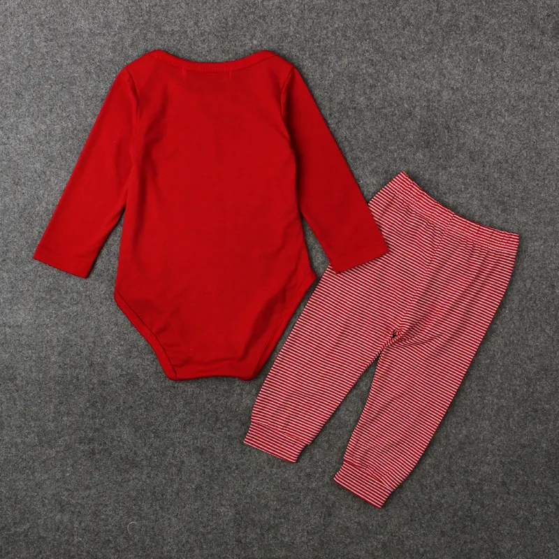 2 Styles Bébé Ensembles De Noël De Mode Bébé De Noël Père Noël À Manches Longues Barboteuses + Pantalon À Rayures Costume Cerf De Noël Nouveau-Né Body Ensemble