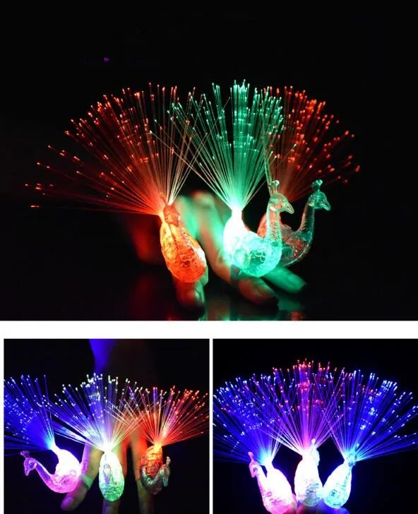 Novo pavão dedo luz colorido led light-up anéis partido gadgets crianças brinquedo inteligente para o desenvolvimento do cérebro