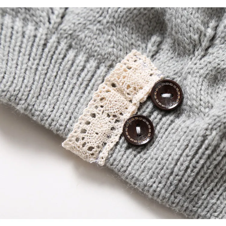 Корейская версия кнопки вязаная шляпа творческий стиль кружева модная модная шерсть шляпа леди осень и зимняя шерсть шляпа