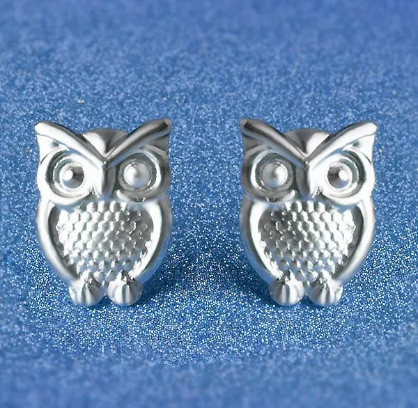 925 Boucles d'oreilles en argent sterling S925 Styles de mélange Owl Love Fox Sobre Shell Shell Coeur Butterfly Anchors Ear Stud Boucles d'oreilles bijoux F2693750