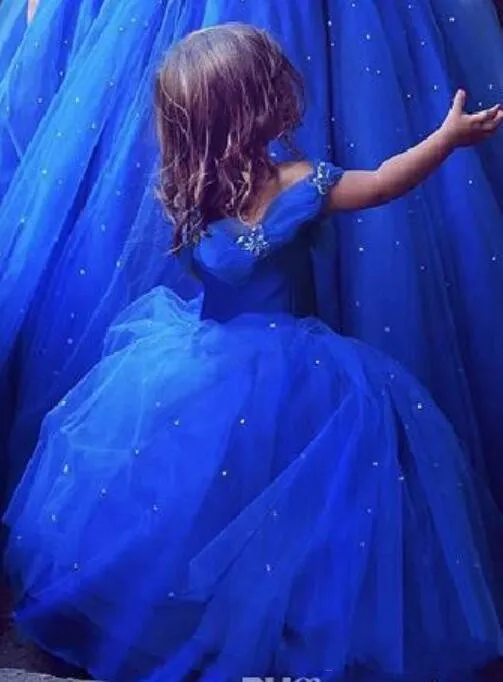 Vestidos de niña de flores de Cenicienta azul real para bodas Fuera del hombro Vestido de fiesta con cuentas Vestido de desfile para niñas Vestido de comunión para niños por encargo