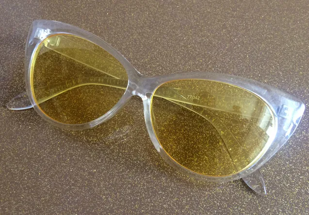 빈티지 플라스틱 Cateye 프레임 선글라스 투명 젤리 안경 패션 여성 장식 남성 클래식 안경 / 무료 배송