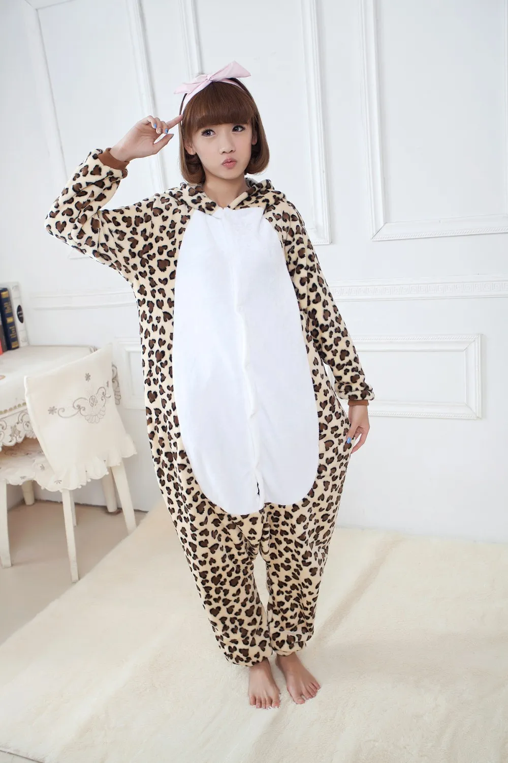 Leopardo Urso Onesies Adultos Unisex Animal Pijamas de Flanela Com Capuz Cosplay macacão Panda Pijamas Sleepwear Casa roupas macacão