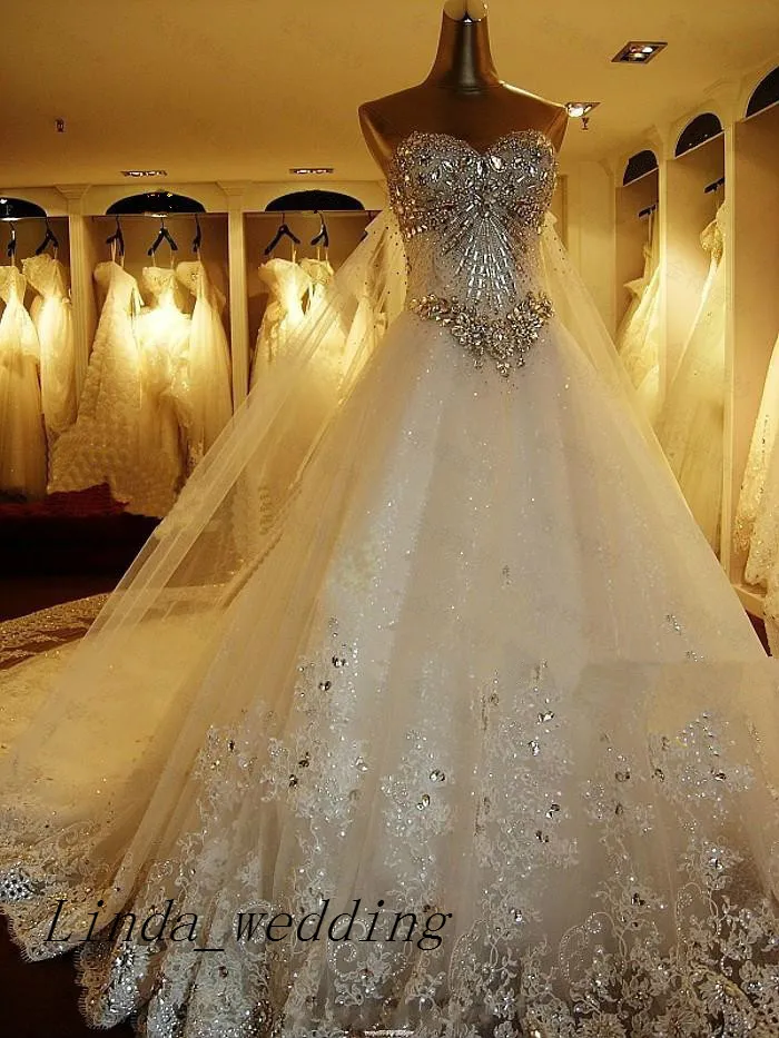Luxury Sweetheart Wedding Dresses Bling Crystal Sparkling Long Train 2019 New Bridal Gown Wedding Dress