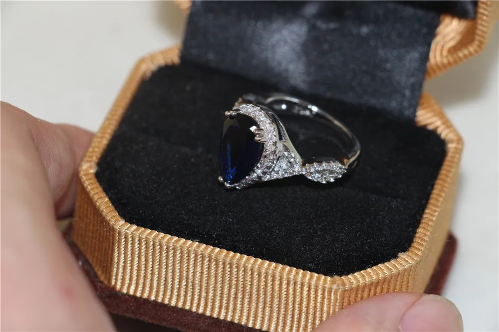 Böhmischer zarter birnenförmiger tiefblauer CZ-Simulationsdiamant-Ring-Finger-Ring, modisch, 10 KT Weißgold gefüllt, Hochzeits-Brautschmuck für Frauen