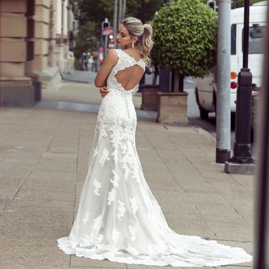 Amazing Lace Appliques Wedding Dress Mermaid Sexy Keyhole Back Beaded Robe de mariee V-Neck Bridal Gowns