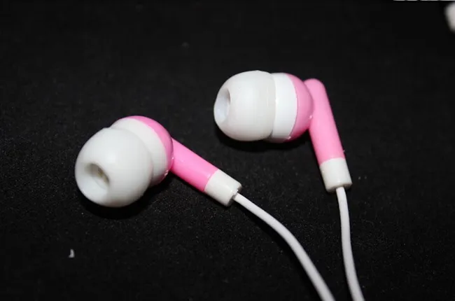 De desconto por atacado fones de ouvido descartáveis ​​fones earbuds de baixo custo para a biblioteca Teatro Museu Escola, hotel, presente hospitalar