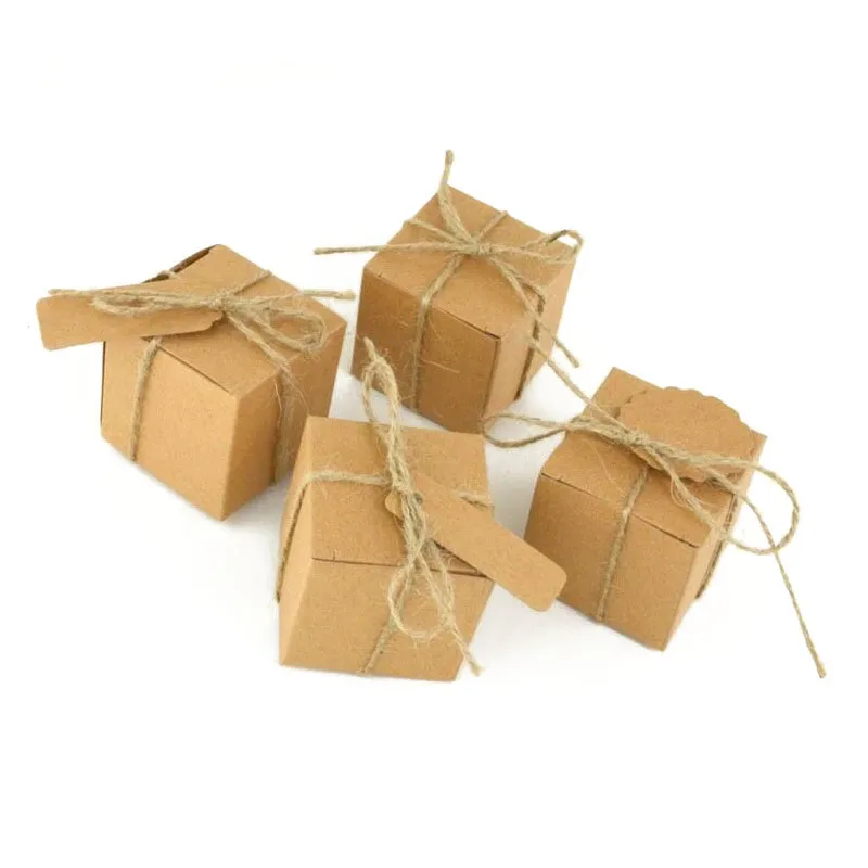 1000 stks / partij Retro Mini Kraftpapier met touw Jute Box DIY Bruiloft Gift Favor Boxes Verjaardag Baby Douche Gunsten Party Candy Box ZA0970