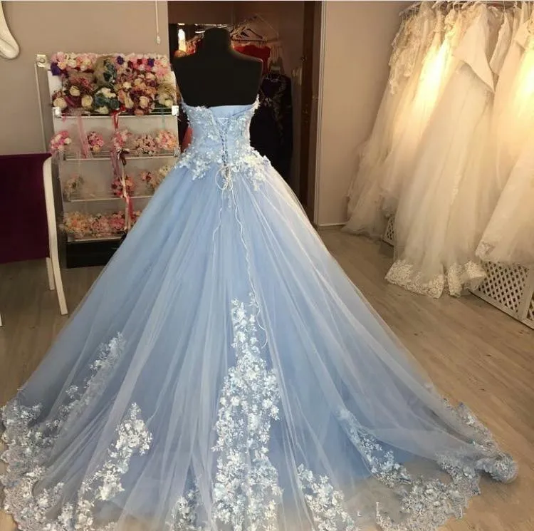 السماء الزرقاء الكرة ثوب quinceanera اللباس مع 3d الأزهار زين زائد الحجم الحلو 16 أثواب الحبيب مشد تول فساتين رسمية