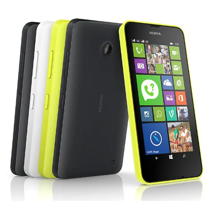 オリジナルの改装されたNokia Lumia 630 windows電話シングルSIM 4.5インチのクワッドコアのデュアルSIMの窓ROM 8GB 5MPカメラ3G WCDMAセルPhon