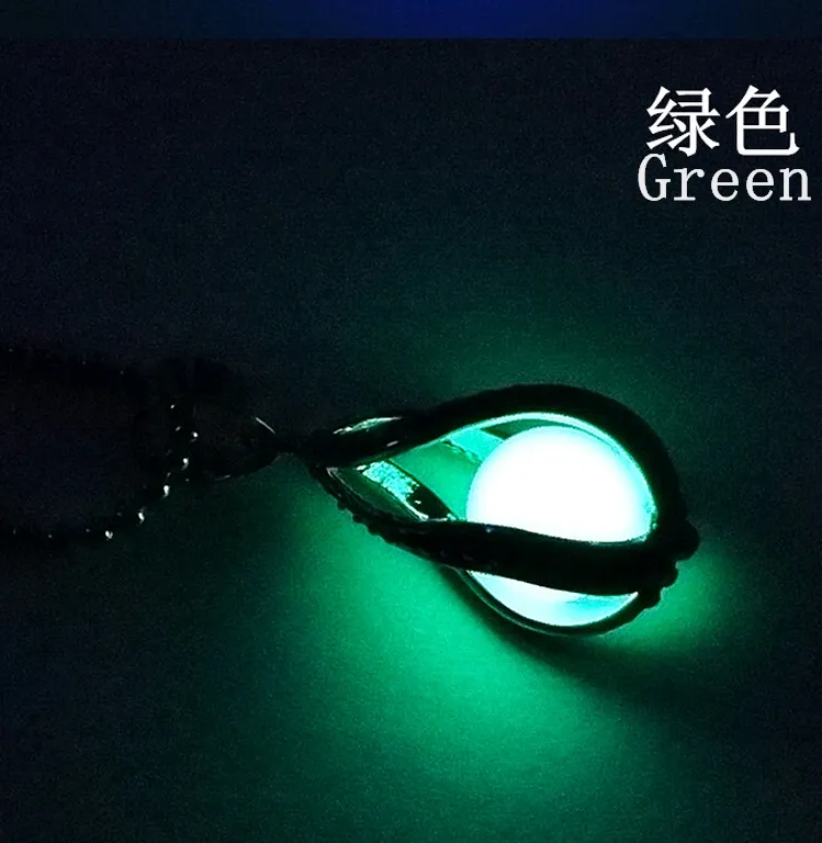 Waterdrop Glow Pendentif Médaillons Boule Lumineuse Chaîne De Perles Creux Out Européen et Américain Atlantis Glow In Dark Chocker Colliers 3 couleurs