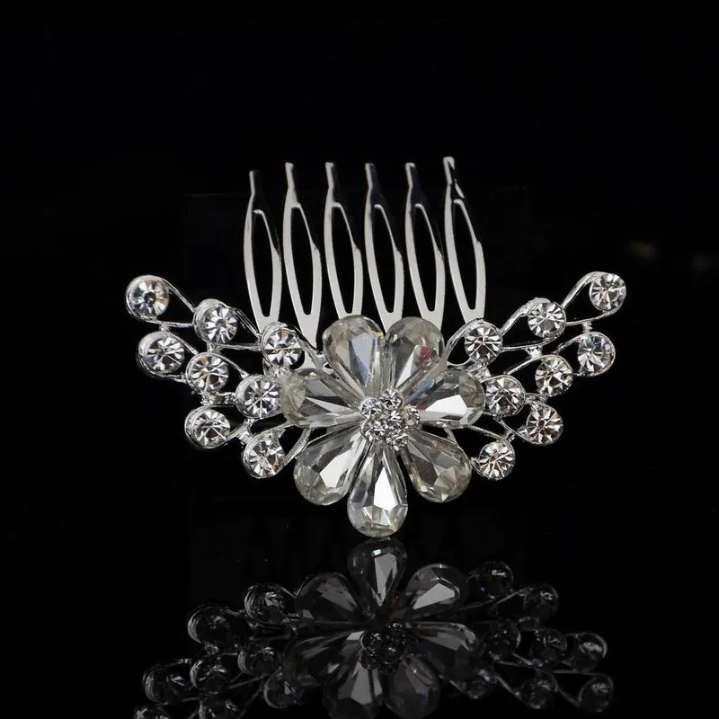 Bästa Deal Luxury Crystal Bride Headdress Bröllopsklänning Tillbehör Bröllop Hår Smycken Vrystal Flower Hair Comb Partihandel Pris DHF803