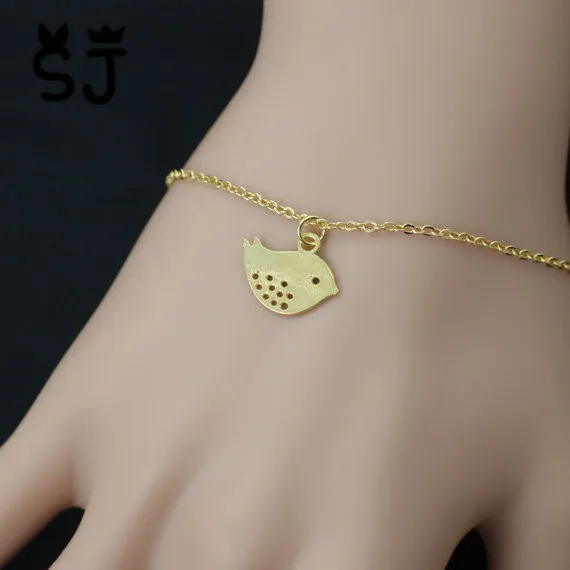 - B007 Fashion Cute Baby Bird Bracelet Tiny Sparrow Bracelet Small Flying Bird Bracelet Little Swallow Bracelets for Women