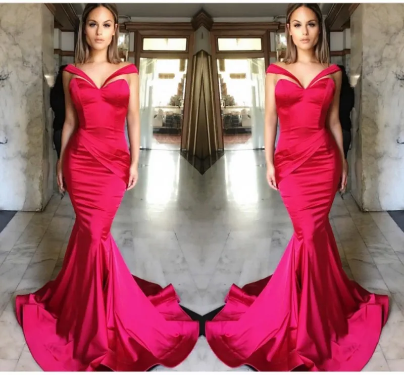 Elegante Hot Pink Off Shoulder Vestidos de noche 2017 Satin Ruffles Sirena Vestidos de baile Backless Sweep Train Pageant Vestidos de fiesta Ropa formal