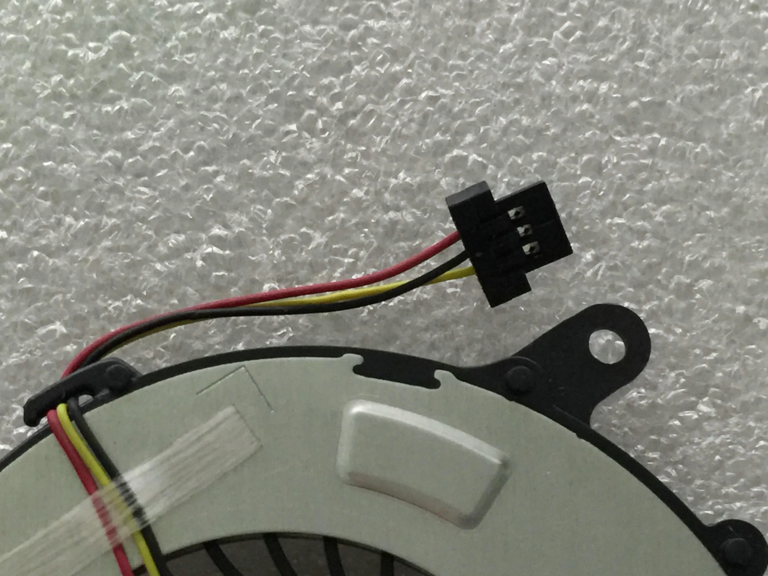 ADDA CPU Cooling Fan For Sony VAIO SVF13A / SVF13N – 5V 0.22A – UDQFRSH01CQU