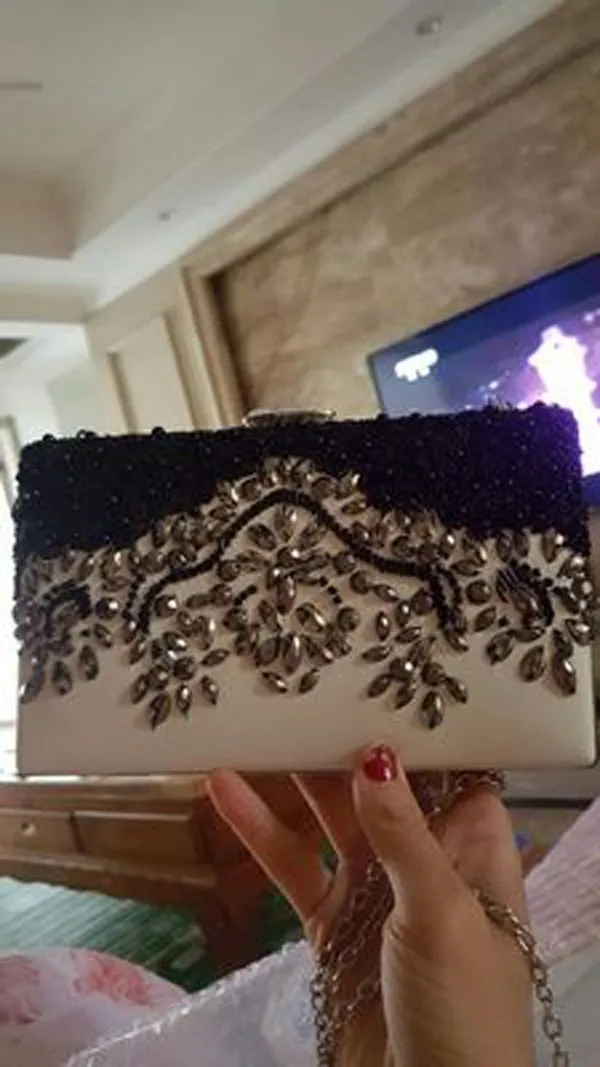 Black and White Stunning Evening Bags Crystals Handmade Beaded Evening Party Wedding Bridal Clutch Shoulder Bags High Quality