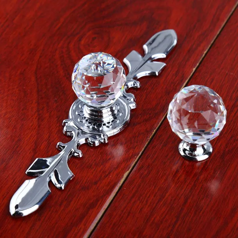 Fashion deluxe clear crystal dresser kitchen cabinet door handles silver glass drawer cupboard knobs pulls modern simple chrome