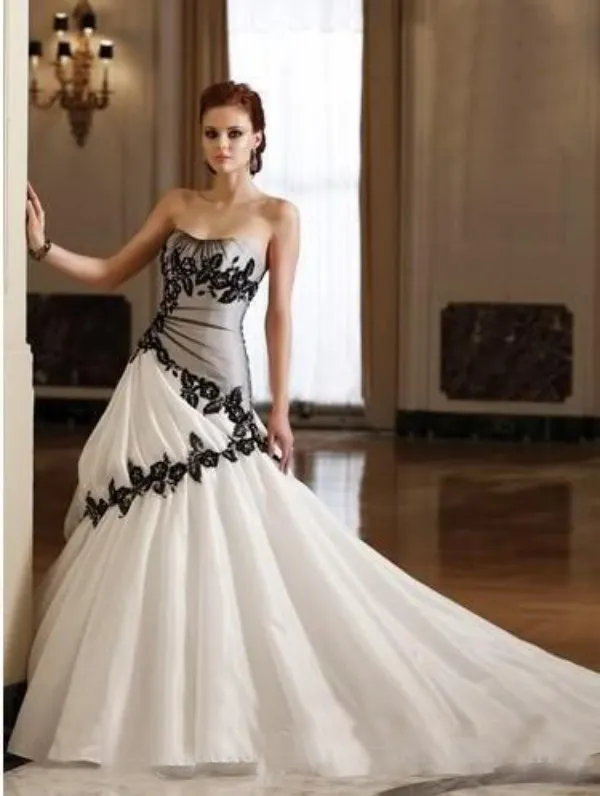 Abito da sposa country gotico vintage senza spalline morbido scollo a cuore abiti da sposa in bianco e nero con applicazioni corsetto treno posteriore