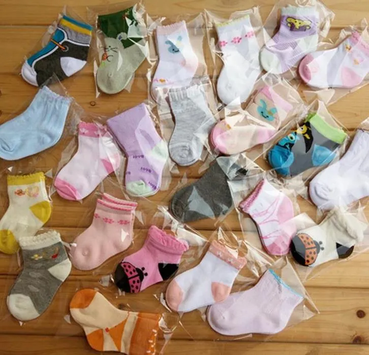 Fashion new born baby toddler socks kids girl boy cartoon cotton socks many designs mixed colors Christmas gift 0-12M drop shipping