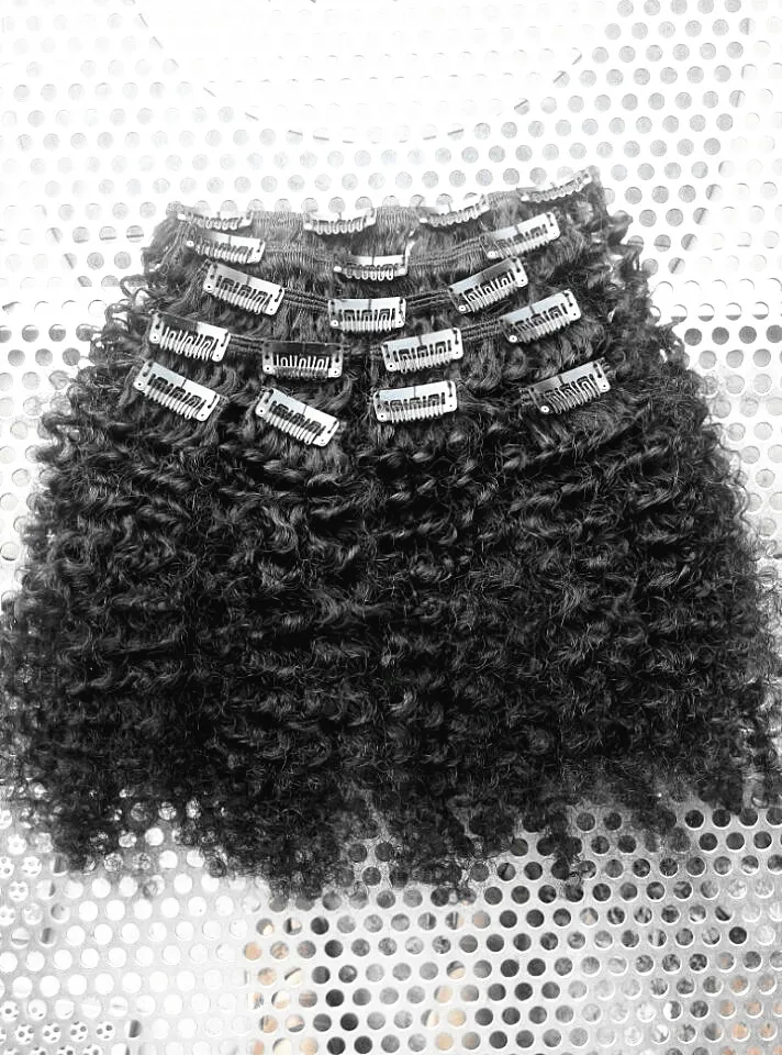 Clip rizado de la Virgen humana brasileña en extensiones de cabello Sin procesar Color negro / marrón natural / set Afro Kinky Curl