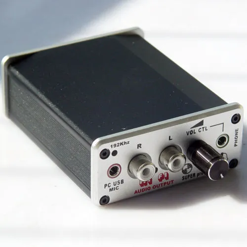 Freeshipping 24bit 192KHZ DAC USB-geluidskaart Optische vezel ingang USB coaxiale uitvoer-A8