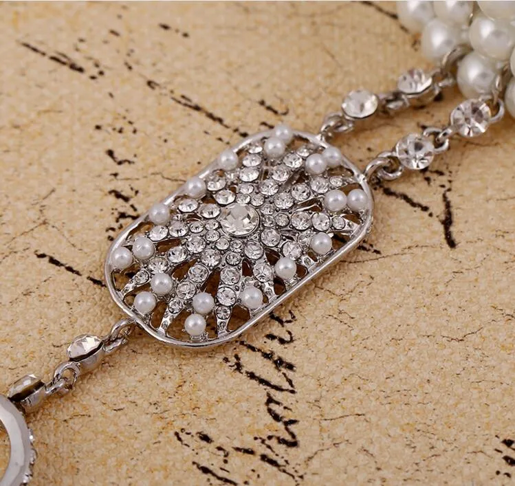 En stock Listo para enviar accesorio de boda Pulsera nupcial de cristal con cadena de mano con anillo286O