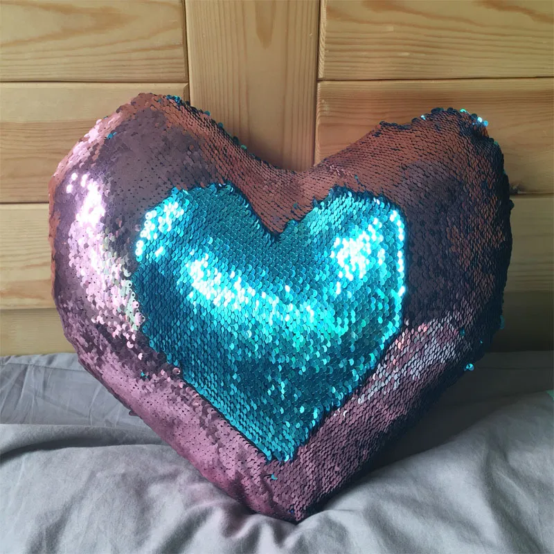 2017 New Pillow Cases Love Shape Magic Mermaid Discolor Sequins DIY Pillow Case Heart Shape Lover Pillowcases 