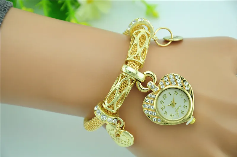 Mode Luxe Gouden Diamond Dames Horloge Legering Metalen Mesh Riemen Armband Horloges Hart Liefde Hanger Touw Ketting Jurk Quartz Horloge