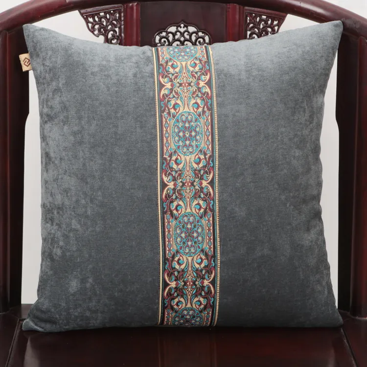 Luxury Patchwork Lace Velvet Cushion Cover Christmas Case Pillow Sofa Chair Cushion European American Style Lumbar support Cushion