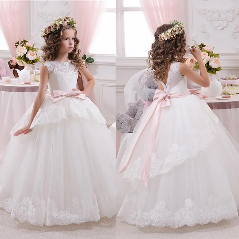 2020 White Ivory Bloemenmeisjes Jurk Children First Commonion Dresses For Girls Ball Gown Belt Belt Elegant Flower Girl Dress280n