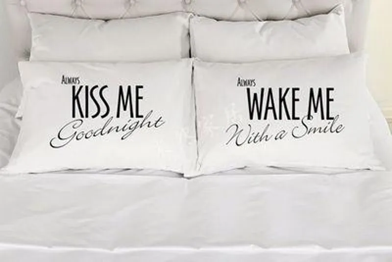 Romantic Pillowcase Pair for Bedroom Home Decoration Anniversary valentine day Soft White I Love You Love You More couples Pillowcase Set