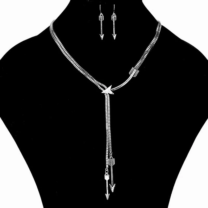 Set di gioielli con freccia dal design unico Set di orecchini con collana a catena colore argento antico/oro Boho gioielli da donna