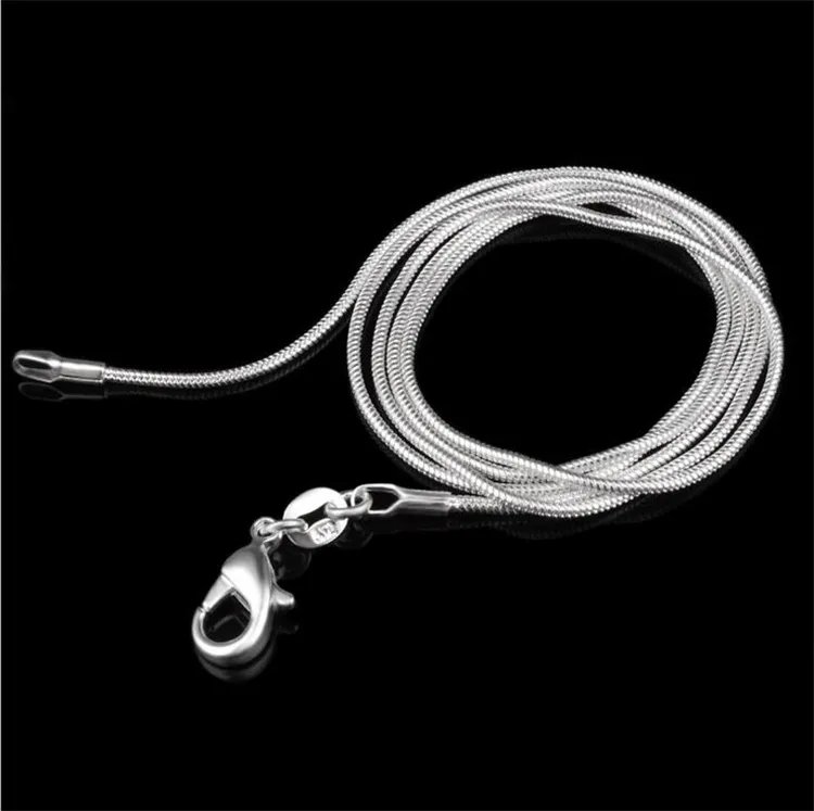 Kopparpläterad med 925 Silver Smooth Snake Chains Halsband Hummer Clasps Chaus Chain Smycken Storlek 1mm 16 tum - 24 tum 100 st C092 C092