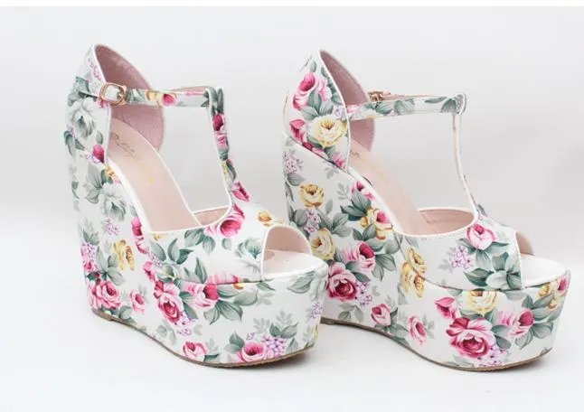 Extra Big Small Taille 30 à 43 Sexy Flower Floral T-Strappy Sandals Platform High Wedge Heels Sandal Multi Colors