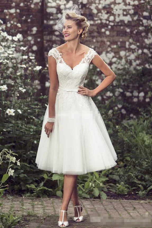 Summer 2016 Short Wedding Dresses A Line Knee Length Tulle V Neck Cap ...