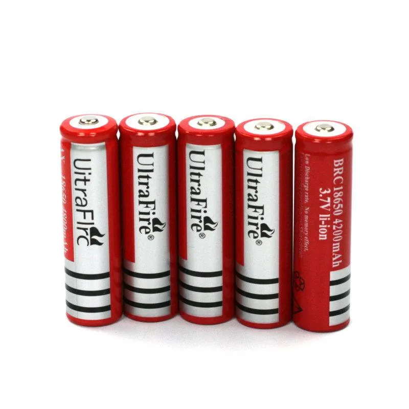 UltraFire 18650 4200mAh Hochleistungs-3,7-V-Li-Ion-Akku für LED-Taschenlampen-Digitalkamera-Lithiumbatterie-Ladegerät