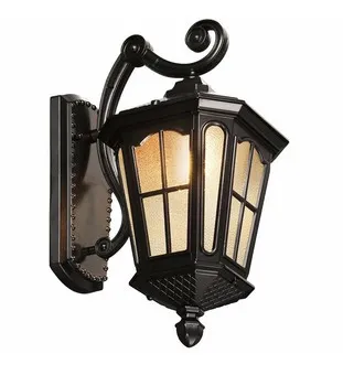 Antyczna rustykalna żelazo Wodoodporna lampa ścienna na zewnątrz Vintage Latarn Latarn Light Rusty Mat Black Corridor Ściana Ściana Light2177