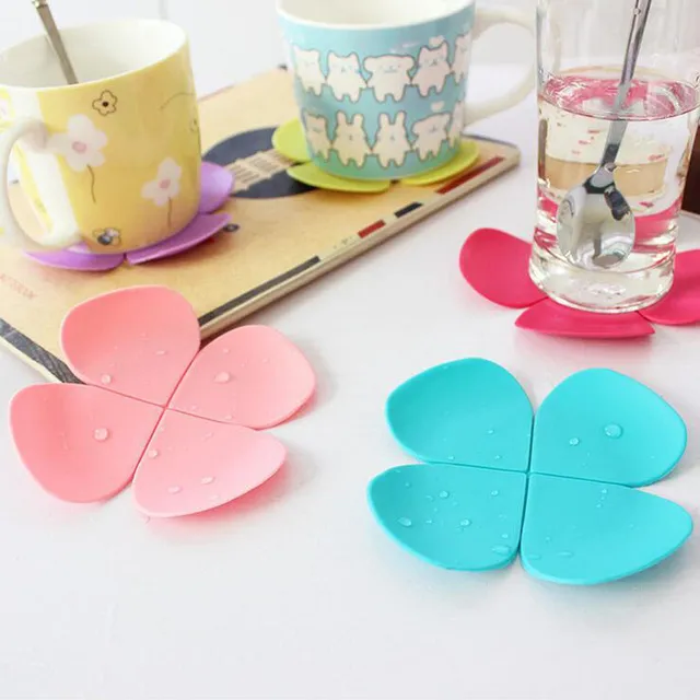 All'ingrosso- Sottobicchiere antiscottatura in silicone a forma di fiore stereo Forniture da cucina personalizzate Utile tappetino da tavola creativo XHH05290