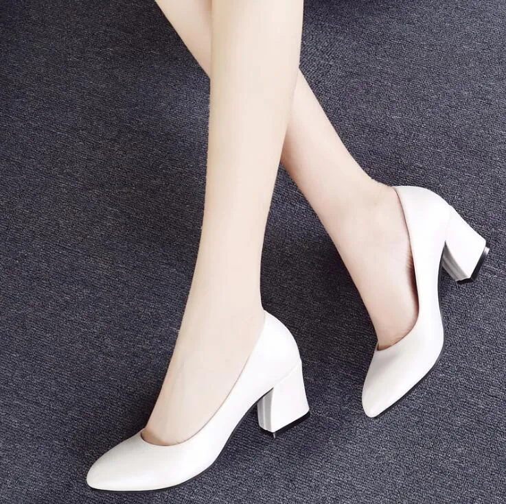 Wholesale Comfortable Spring Clasiscal OL Pumps For Women Super Soft Flexible Mid Heels Ideal For Office And Office Formals For Ladies Wear Available In Sizes 34 41 At Only 19.49 DHgate.Com